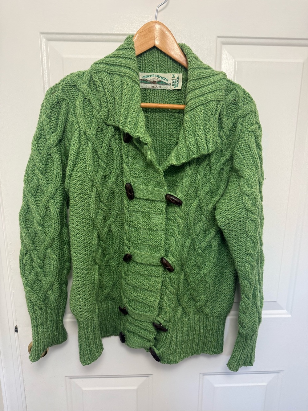 Aran Crafts Ireland Green Merino Wool Cable Knit Toggle Cardigan Sweater M